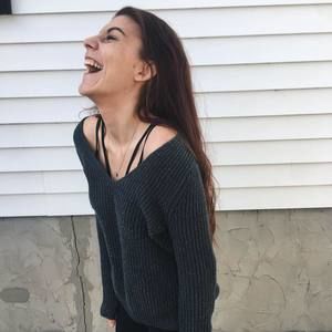 Meet your Posher, Ciara